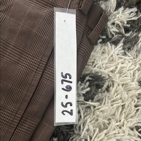 L.L. Bean Brown Dress Pants with High-Waisted Pleats - Picture 5 of 6